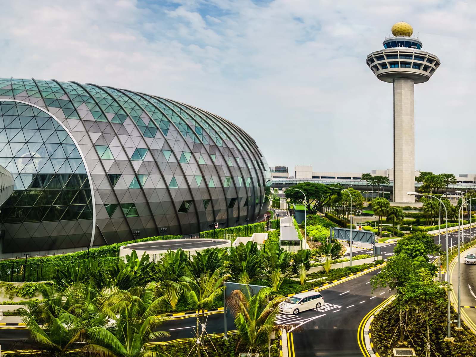 Johor Bahru to Changi Airport — private van transfer